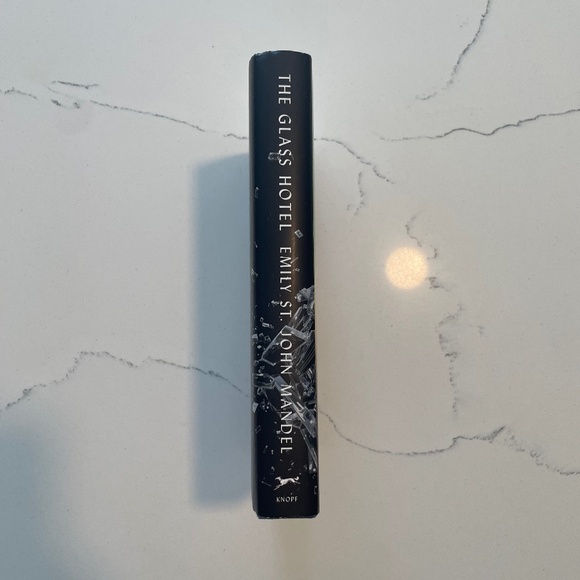 The Glass Hotel by Emily St. John Mandel, Hardcover Literary & Psychological - Picture 2 of 7